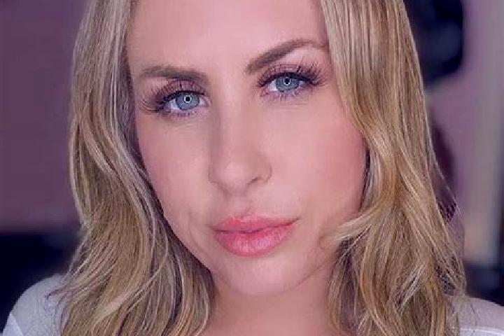 Lily, 37 — Escort in Lake Worth, United States