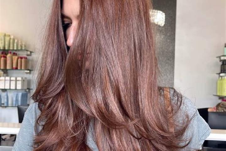 Lily, 38, a chestnut brown-eyed european companion based in Gryfow Slaski. Offering Travel Companion, Erotic Massage, Dinner Date, Party Girl, Prostate Massa...
