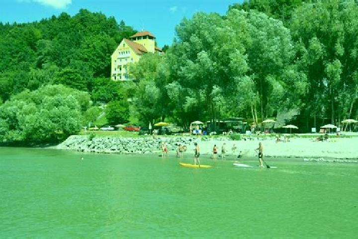 Lily, 38 — Escort in Aschach an der Donau, Austria