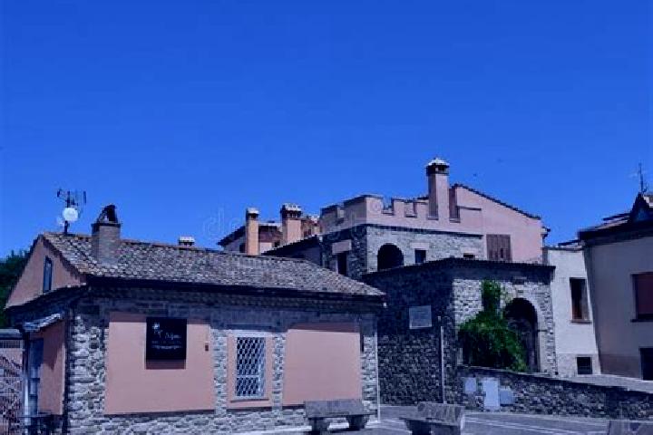 Lily, 38 — Escort in Baragiano, Italy