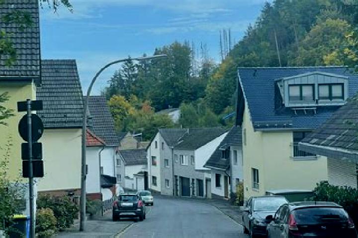 Lily, 38 — Escort in Friesdorf, Germany