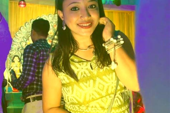 Lily, 38 — Escort in Gauripur, India