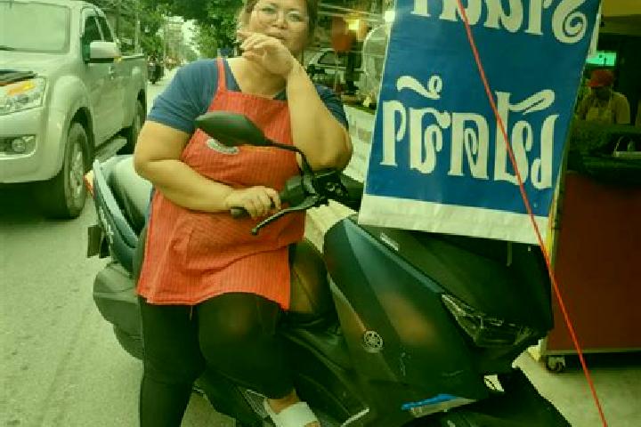 Lily, 38 — Escort in Kham Sakae Saeng, Thailand