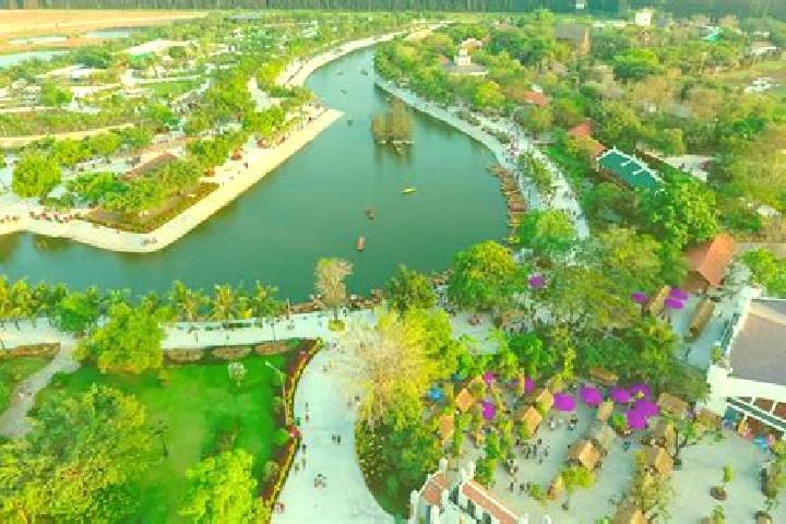 Lily, 38 — Escort in Khanh Vinh Yen, Vietnam