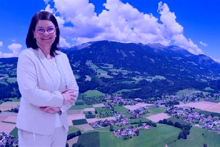 Lily, 38 — Escort in Lendorf, Austria