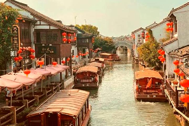 Lily, 38 — Escort in Lixu, China