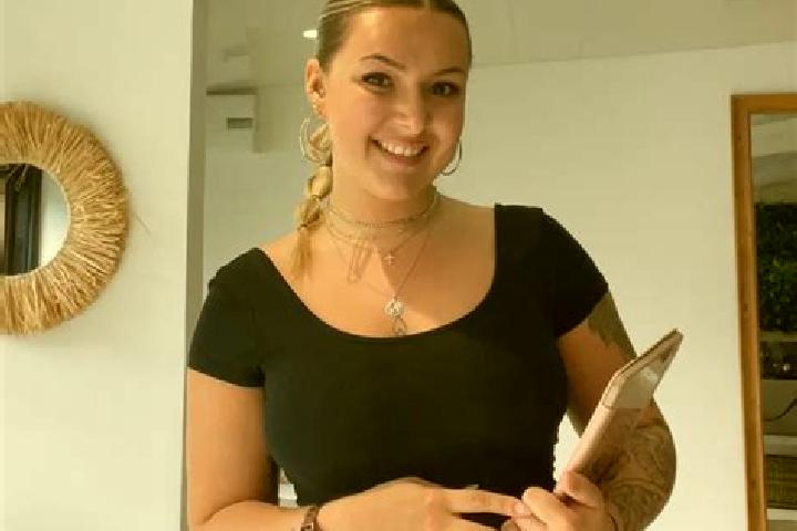 Lily, 38 — Escort in Maxent, France