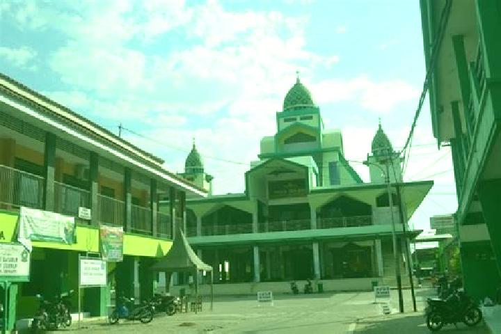 Lily, 38 — Escort in Pesantren, Indonesia