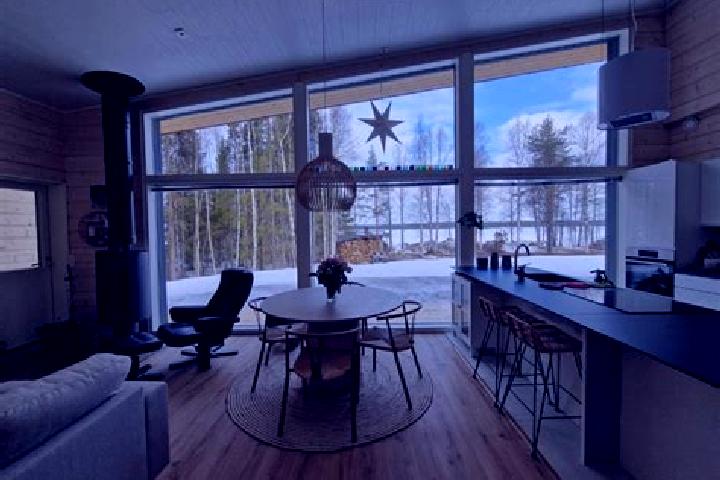 Lily, 38 — Escort in Saarenkylae, Finland
