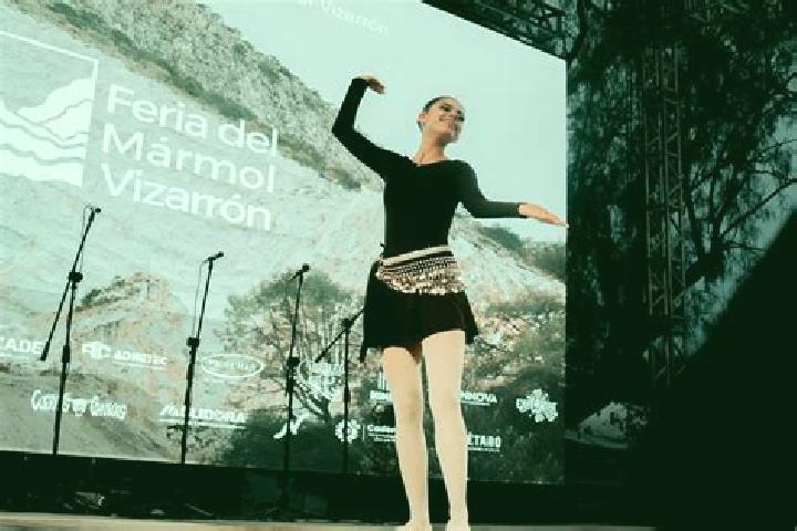 Lily, 38 — Escort in Vizarron de Montes, Mexico