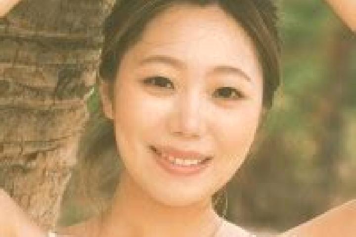 Lily, 38 — Escort in Xingzi, China