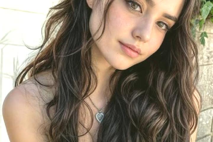 Lily, 39, a auburn amber-eyed middle eastern companion based in Orgelet. Offering Fetish, Deep French Kissing, Prostate Massage. Available for incall and out...