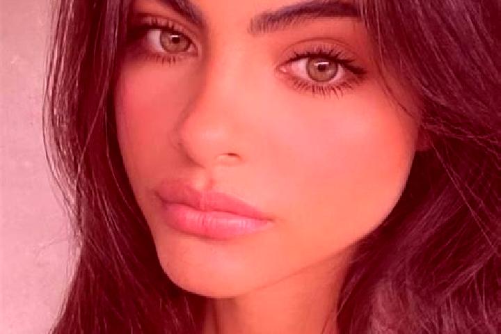 Lily, 39, a black hazel-eyed indian companion based in Kezileboyi. Offering Dinner Date, A-Level, Overnight, Travel Companion. Available for incall and outca...