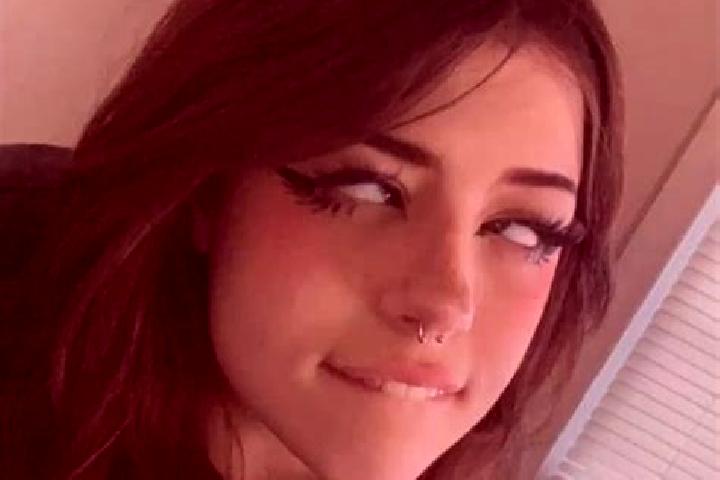 Lily, 39, a brunette grey-eyed european companion based in Peras. Offering BDSM, Dinner Date, Party Girl, OWO. Available for incall and outcall, day and even...