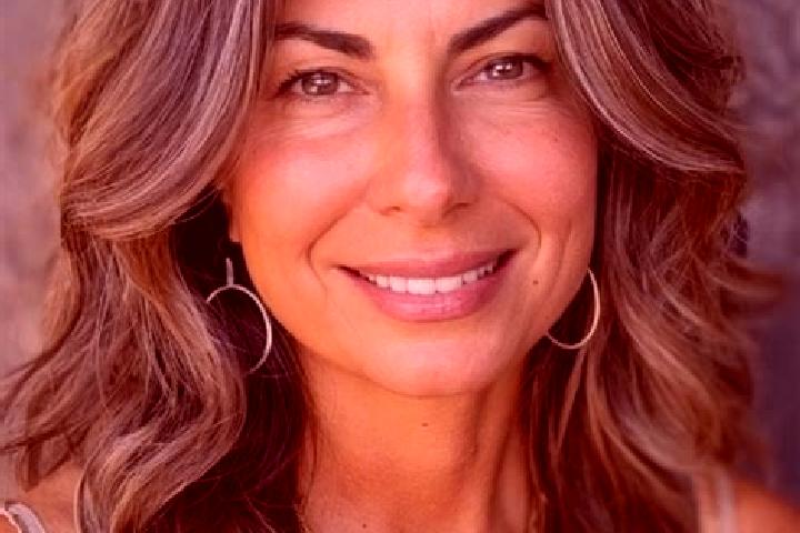 Lily, 39, a brunette grey-eyed middle eastern companion based in Puka. Offering A-Level, Dinner Date, Girlfriend Experience. Available for incall and outcall...