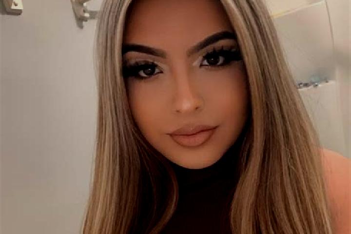 Lily, 39, a chestnut blue-eyed mixed companion based in Caygoekpinar. Offering Massage, Fetish, Tantra, Striptease. Available for incall and outcall, day and...