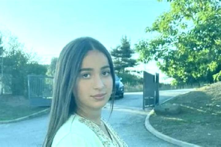 Lily, 39, a chestnut green-eyed indian companion based in La Seauve-sur-Semene. Offering A-Level, Tantra, OWO. Available for incall and outcall, day and even...