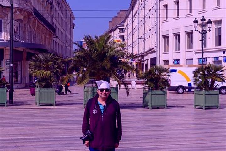 Lily, 39 — Escort in Bou, France