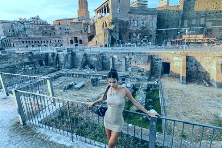 Lily, 39 — Escort in Campobernardo, Italy