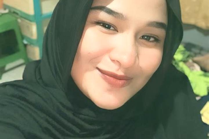 Lily, 39 — Escort in Masohi, Indonesia