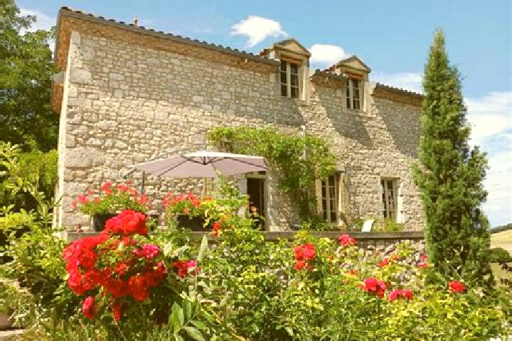 Lily, 39 — Escort in Montaut, France