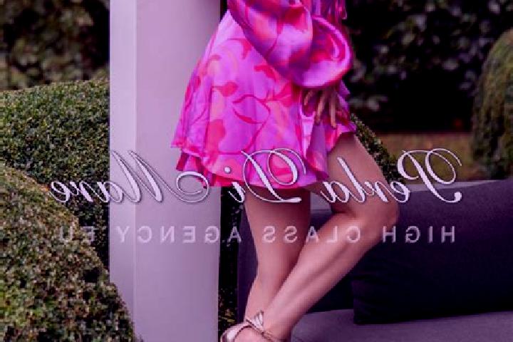 Lily, 39 — Escort in Sarisoru Mare, Romania