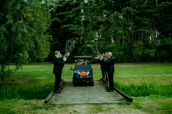 Lily, 39 — Escort in Sobienie Jeziory, Poland
