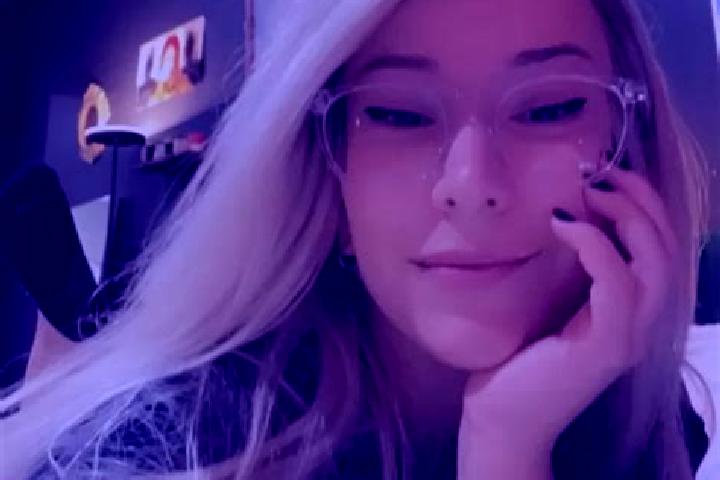 Lucy, 20, a blonde grey-eyed caucasian companion based in Radgoszcz. Offering Travel Companion, Erotic Massage, Overnight, Tantra. Available for incall and o...