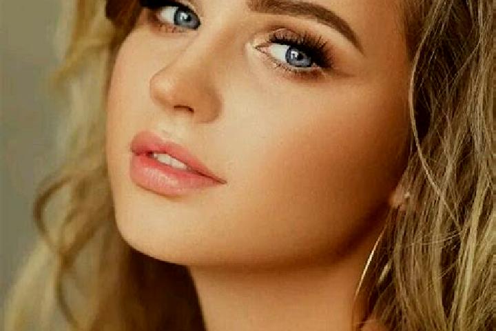 Lucy, 20, a dark blonde blue-eyed indian companion based in Moriscos. Offering Prostate Massage, CIM, GFE, BDSM. Available for incall and outcall, overnight ...