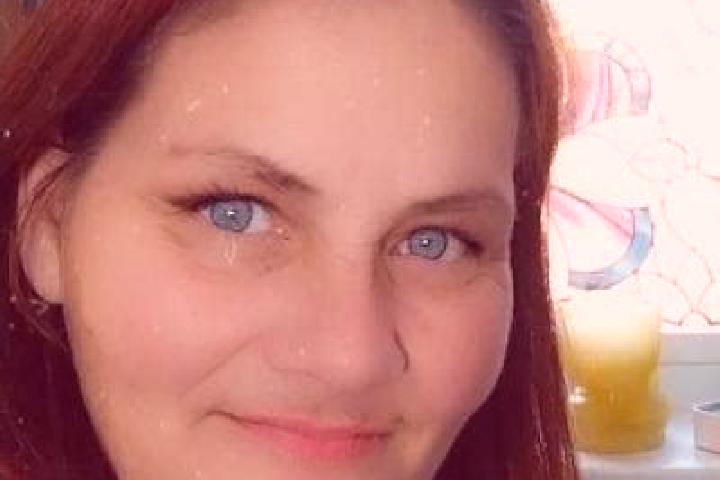 Lucy, 20, a red dark-eyed european companion based in Tajumulco. Offering Couples, Travel Companion, 69. Available for incall and outcall, day and evening da...