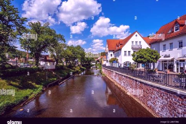Lucy, 20 — Escort in Bad Soden-Salmuenster, Germany