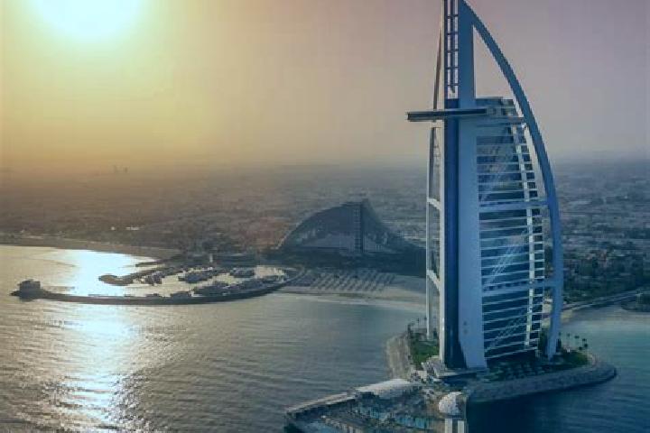 Lucy, 20 — Escort in Burj al Arab al Jadidah, Egypt