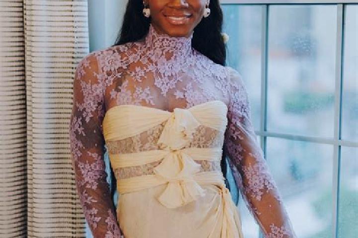 Lucy, 20 — Escort in Gala, China