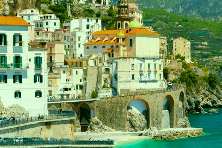Lucy, 20 — Escort in Sant Agapito, Italy
