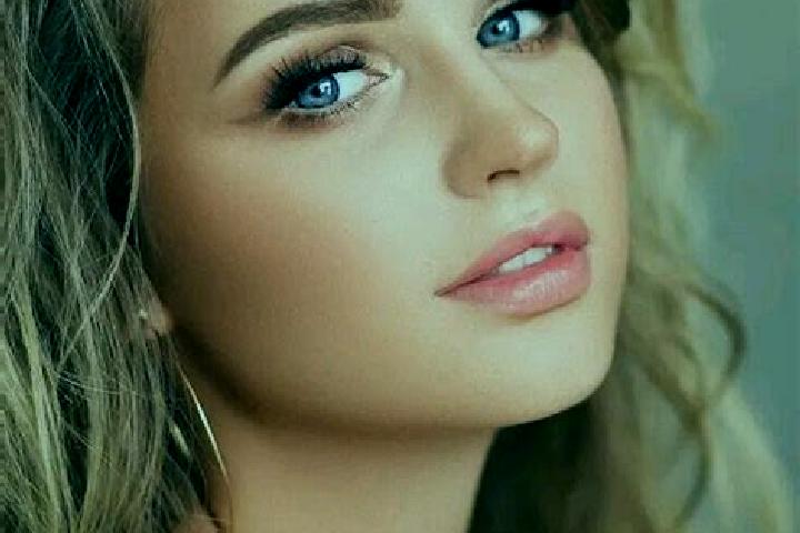 Lucy, 21, a dark blonde blue-eyed mediterranean companion based in Ko Samui. Offering Striptease, Tantra, Roleplay. Available for incall and outcall, overnig...