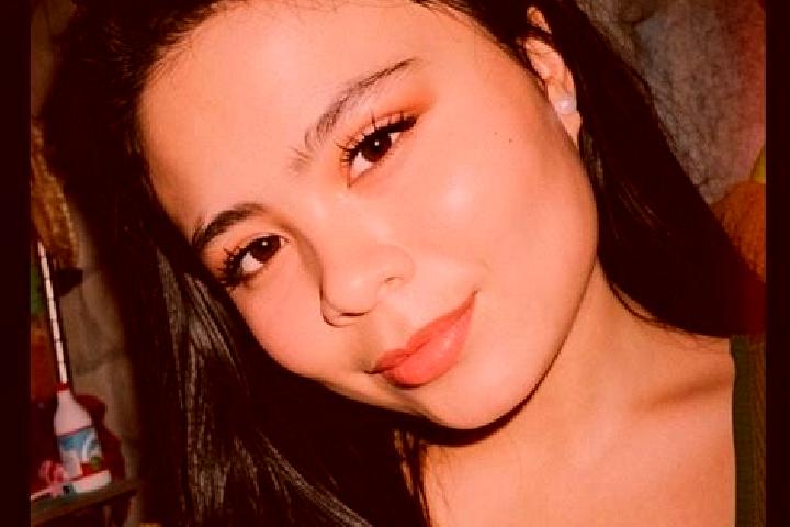 Lucy, 21 — Escort in Calepaan, Philippines