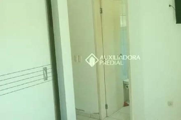 Lucy, 21 — Escort in Carianos, Brazil