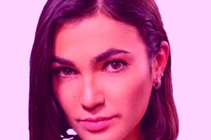 Lucy, 21 — Escort in Khabarovsk, Russia