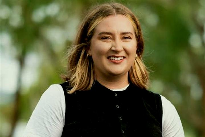 Lucy, 21 — Escort in Nicholls, Australia