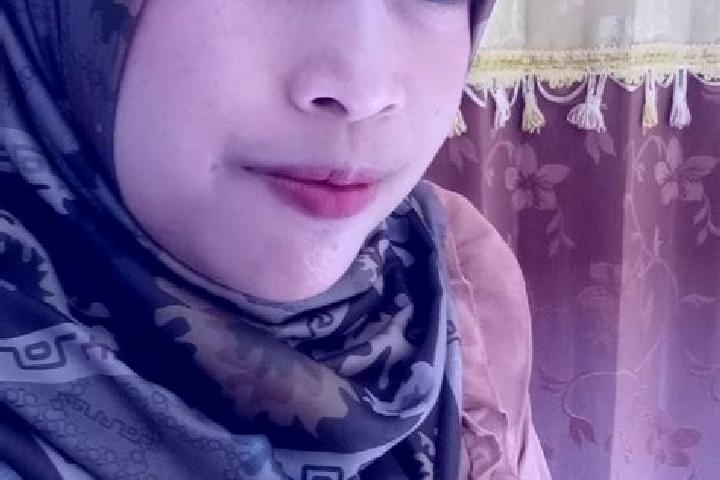 Lucy, 21 — Escort in Pacet, Indonesia