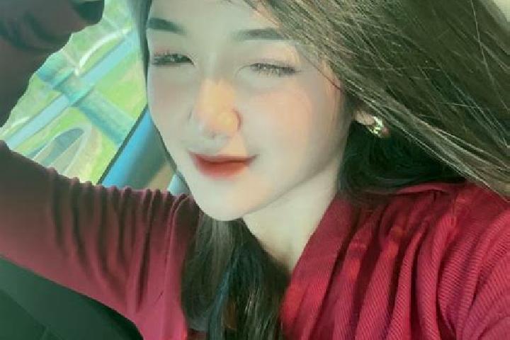 Lucy, 21 — Escort in Uki, Australia