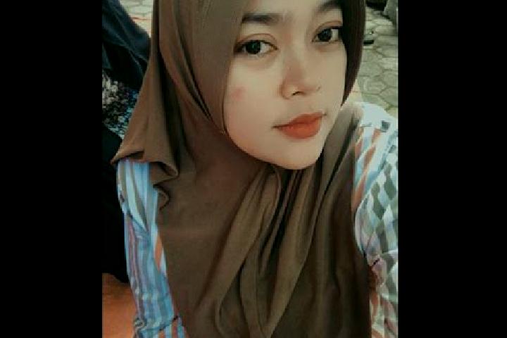 Lucy, 21 — Escort in Wuluhan, Indonesia