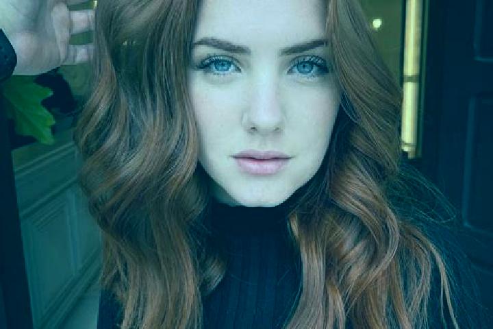 Lucy, 22, a auburn blue-eyed middle eastern companion based in Bourg-en-Bresse. Offering Overnight, OWO, Duos. Available for incall and outcall, overnight bo...