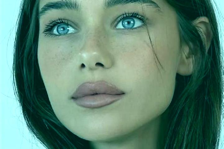 Lucy, 22, a brunette amber-eyed middle eastern companion based in Nandan. Offering OWO, Deep French Kissing, Striptease. Available for incall and outcall, da...
