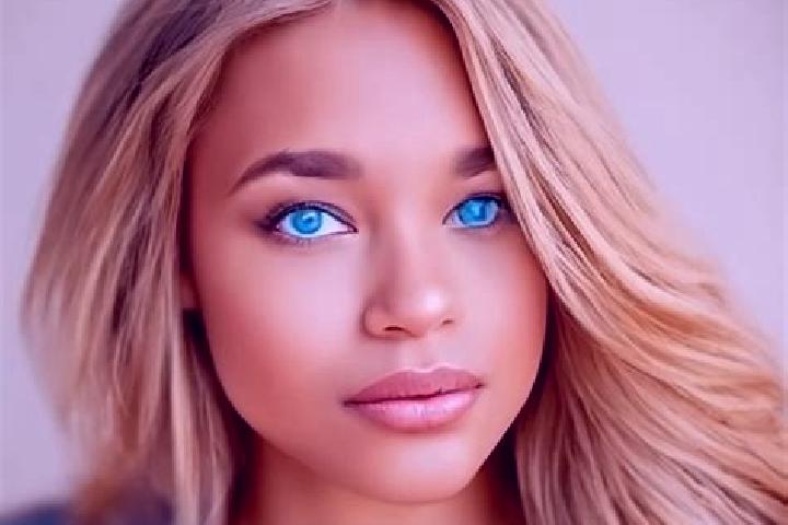 Lucy, 22, a chestnut blue-eyed latina companion based in Dogansar. Offering Prostate Massage, CIM, OWO, Deep French Kissing, Fetish. Available for incall and...