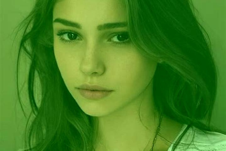 Lucy, 22, a chestnut dark-eyed slavic companion based in Cuamba. Offering Striptease, Tantra, Girlfriend Experience, Party Girl. Available for incall and out...