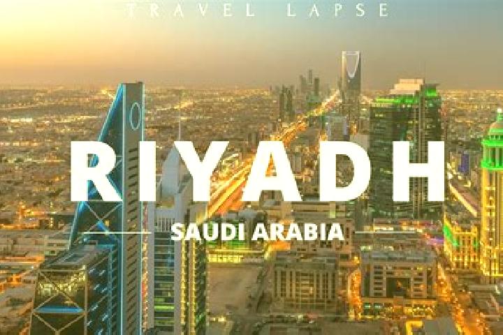 Lucy, 22 — Escort in Adh Dhibiyah, Saudi Arabia