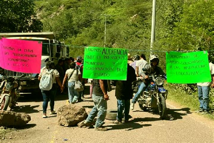 Lucy, 22 — Escort in Atlamajalcingo del Rio, Mexico