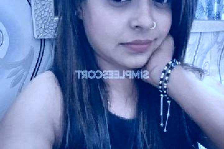 Lucy, 22 — Escort in Dhanbad, India
