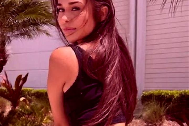 Lucy, 22 — Escort in Goli-Maya, Ivory Coast